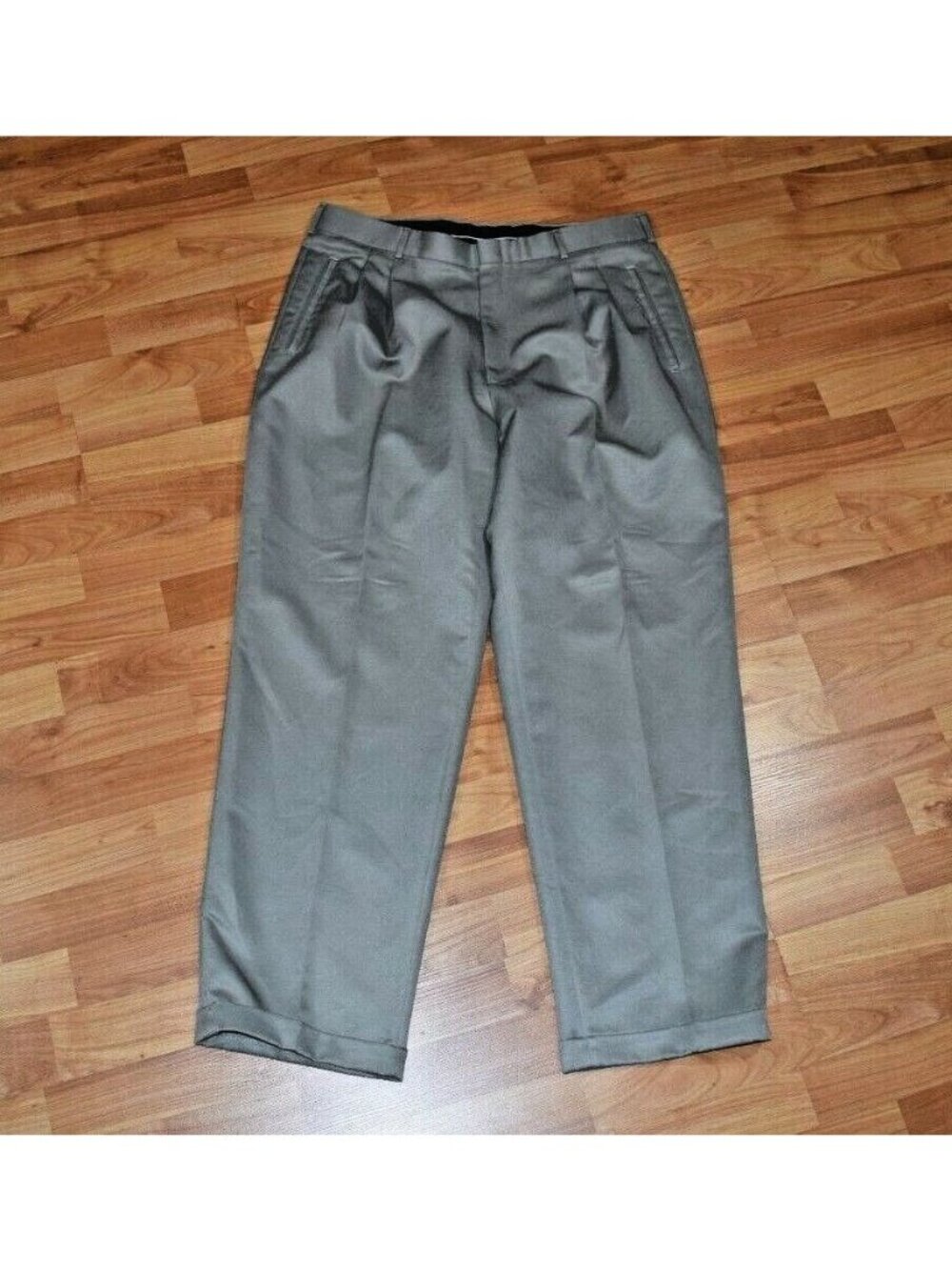 Roundtree & Yorke Easy Care Chinos Men's Sz 36 X 31 Khakis Pants